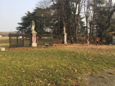 La pulizia del Viale e della Villa Bagatti